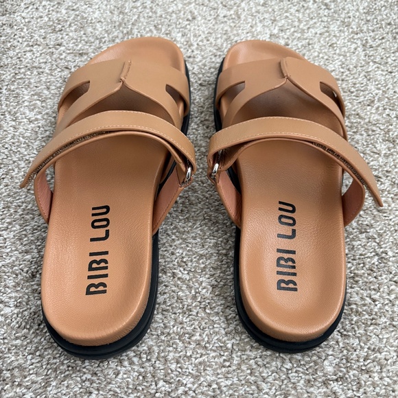 Bibi Lou Mindy Cutout Slide Sandals New size 40 - Picture 3 of 5